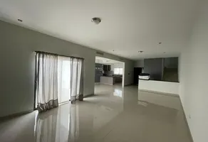 Foto de inmueble en De las Olivias #15, Col. Santa Bárbara C.P. 27105, Torreón