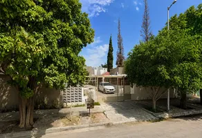 Foto de inmueble en Laguna Sur #999, Col. Torreón Jardín C.P. 27200, Torreón