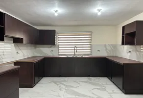 Foto de inmueble en Cedros, Col. Tulipanes 2da Etapa C.P. 25297, Saltillo