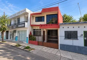 Foto de inmueble en Maclovio #234, Col. Magisterial C.P. 28030, Colima