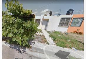 Foto de inmueble en VALLE DE LOS LIMONES #263, Col. Nuevo el Petatero C.P. 28865, Manzanillo