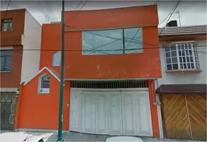 Foto de inmueble en PIRAMIDES, Col. Clavería C.P. 02080, Azcapotzalco