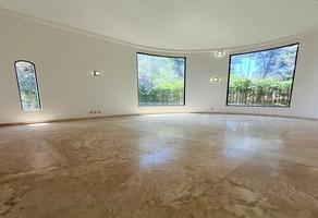 Foto de inmueble en Calle tepotezco, Col. Colinas del Bosque C.P. 14608, Tlalpan