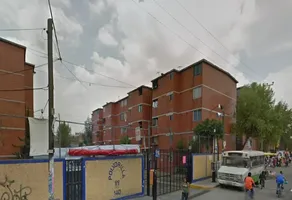 Foto de inmueble en AV SAN FRANCISCO TLALTENCO #140, Col. Desarrollo Urbano Quetzalcoatl C.P. 09700, Iztapalapa