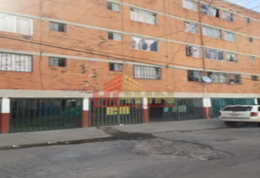Foto de inmueble en Rosalio Bustamante, Col. Fuentes de Zaragoza C.P. 09150, Iztapalapa