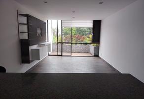 Foto de inmueble en Calz. Del Hueso, Col. Granjas Coapa C.P. 14330, Tlalpan