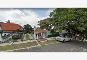 Foto de inmueble en JOSE CASIMIRO CHOVEL #S/N, Col. Miguel Hidalgo C.P. 14250, Tlalpan