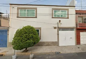 Foto de inmueble en CALLE TROJES #100, Col. Minerva C.P. 09810, Iztapalapa