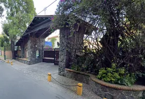 Foto de inmueble en Jorongo #13, Col. Parque del Pedregal C.P. 14010, Tlalpan