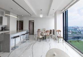 Foto de inmueble en Periférico sur 4603, Col. Parque del Pedregal C.P. 14010, Tlalpan