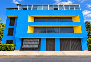 Foto de inmueble en Calzada Taxqueña, Col. Petrolera Taxqueña C.P. 04410, Coyoacán