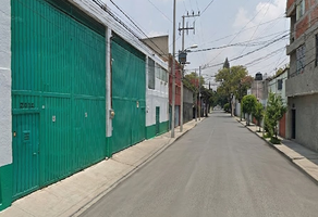 Foto de inmueble en 5 de Mayo, Col. Providencia C.P. 02440, Azcapotzalco