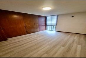 Foto de inmueble en Av. Pacifico, Col. Rosedal C.P. 04330, Coyoacán