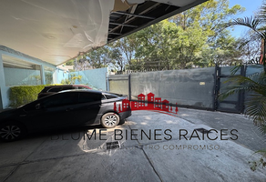 Foto de inmueble en División del Norte, Col. Rosedal C.P. 04330, Coyoacán