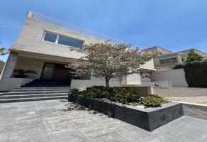 Foto de inmueble en Av. de los poetas, Col. Santa Fe Cuajimalpa C.P. 05348, Cuajimalpa de Morelos