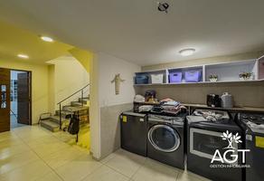 Foto de inmueble en avenida de los poetas, Col. Santa Fe Cuajimalpa C.P. 05348, Cuajimalpa de Morelos