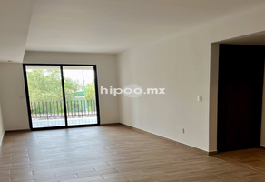 Foto de inmueble en Av. Acueducto de Guadalupe, Col. Santa Isabel Tola C.P. 07010, Gustavo A. Madero
