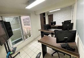 Foto de inmueble en Calzada de la Viga, Col. Unidad Modelo C.P. 09089, Iztapalapa