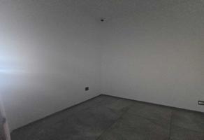 Foto de inmueble en Paseo de la Solidaridad, Col. Aranzazu C.P. 36633, Irapuato
