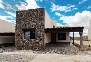 Foto de inmueble en Casa Campestre de 1 Planta y 3 Recámaras con Baño Completo Frente a Ventanas Club de Golf, Col. Arcos de San Miguel C.P. 37740, San Miguel de Allende
