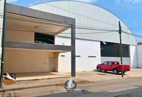 Foto de inmueble en Bodega Comercial en Renta en Av. Juárez col Centro, Col. Centro C.P. 37000, León