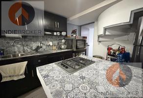 Foto de inmueble en Casa en Venta en Chalets La Cumbre – Privada Sobre Blvd. Juan Alonso de Torres #319, Col. Chalet La Cumbre C.P. 37353, León