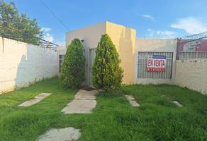 Foto de inmueble en Casa DE 3 Recámaras, 2 Baños Y Terreno Excedente Bardeado Y CON Porton, Col. Fraccionamiento Villa de las Flores C.P. 36298, Silao de la Victoria