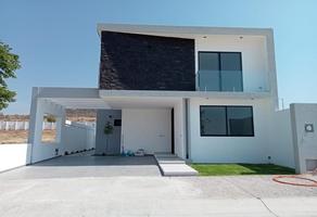 Foto de inmueble en Calle principal #419, Col. Fraccionamiento Villas del Sol C.P. 36804, Irapuato