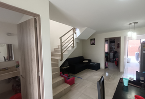 Foto de inmueble en CASA HABITACIÓN NUMERO 160-A CIENTO SESENTA GUIÓN, LETRA “A” DE LA CALLE CIRCUITO JARDIN DEL DELFIN , Col. Jardines de Versalles C.P. 37544, León
