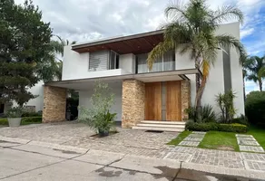 Foto de inmueble en Sin nombre de calle, Col. La Hacienda de León Residencial y Golf C.P. 37295, León