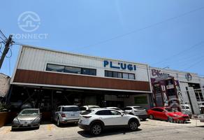 Foto de inmueble en Local Comercial en Renta, Av. Universidad Plaza Plüg, Zona Norte, León Gto, Col. Lomas del Campestre C.P. 37150, León
