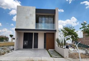 Foto de inmueble en Casa Nueva con 3 Recámaras con Baño, Cuarto de Servicio con Baño y Acabados de Lujo, Col. Palma Mallorca C.P. 38115, Celaya