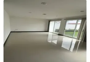 Foto de inmueble en EJE ORIENTE, Col. Palma Real C.P. 38080, Celaya