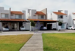 Foto de inmueble en Sin nombre de calle, Col. Porto Real C.P. 38037, Celaya