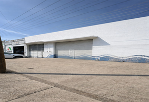Foto de inmueble en av insurgentes, Col. San Roque C.P. 36583, Irapuato