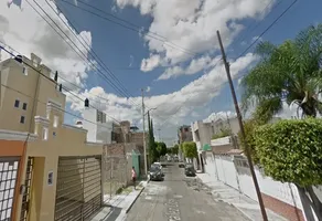 Foto de inmueble en LUIS GONZALEZ OBREGON #135, Col. Valle de los Girasoles C.P. 38020, Celaya