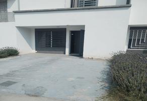 Foto de inmueble en Av. Valle Tehuacán, Col. Valle del Roble C.P. 37544, León