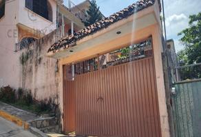 Foto de inmueble en Casa en Venta en Cumbres de Llano Largo, Acapulco, Gro., Col. Cumbres Llano Largo C.P. 39820, Acapulco de Juárez