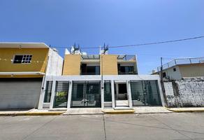 Foto de inmueble en La Poza, 39897 Acapulco de Juárez, Gro., Col. La Poza C.P. 39897, Acapulco de Juárez