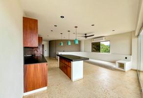 Foto de inmueble en , Col. La Ropa C.P. 40895, Zihuatanejo de Azueta