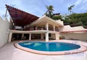Foto de inmueble en Casa DE Playa EN Caleta, Acapulco, Col. Las Playas C.P. 39390, Acapulco de Juárez