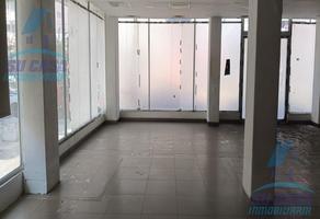 Foto de inmueble en Av. Cuauhtémoc, Col. Magallanes C.P. 39670, Acapulco de Juárez