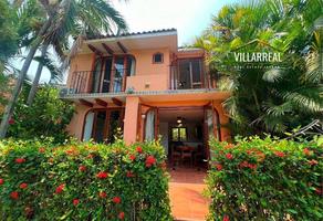 Foto de inmueble en ALONDRAS, Col. Marina Ixtapa C.P. 40880, Zihuatanejo de Azueta