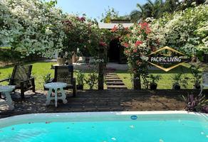 Foto de inmueble en BLVD PASEO IXTAPA, Col. Marina Ixtapa C.P. 40880, Zihuatanejo de Azueta