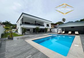 Foto de inmueble en Ixtapa, Col. Marina Ixtapa C.P. 40880, Zihuatanejo de Azueta