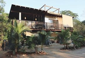 Foto de inmueble en Lote 7, Col. Marina Ixtapa C.P. 40880, Zihuatanejo de Azueta