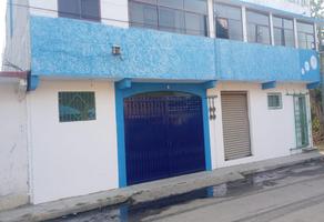 Foto de inmueble en Casa en la Venta, Colonia Moctezuma, Calle Lázaro Cárdenas, Col. Moctezuma Emperador C.P. 39713, Acapulco de Juárez