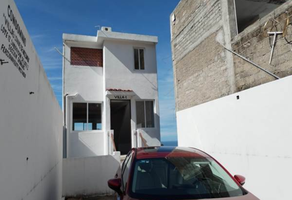 Foto de inmueble en , Col. Mozimba C.P. 39460, Acapulco de Juárez