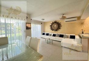 Foto de inmueble en Villas Playa Diamante Renta Vacacional, Col. Playa Diamante C.P. 39897, Acapulco de Juárez