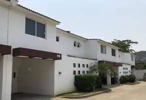 Foto de inmueble en BOULEVARD DE LAS NACIONES #402, Col. Princess del Marqués Secc I C.P. 39890, Acapulco de Juárez